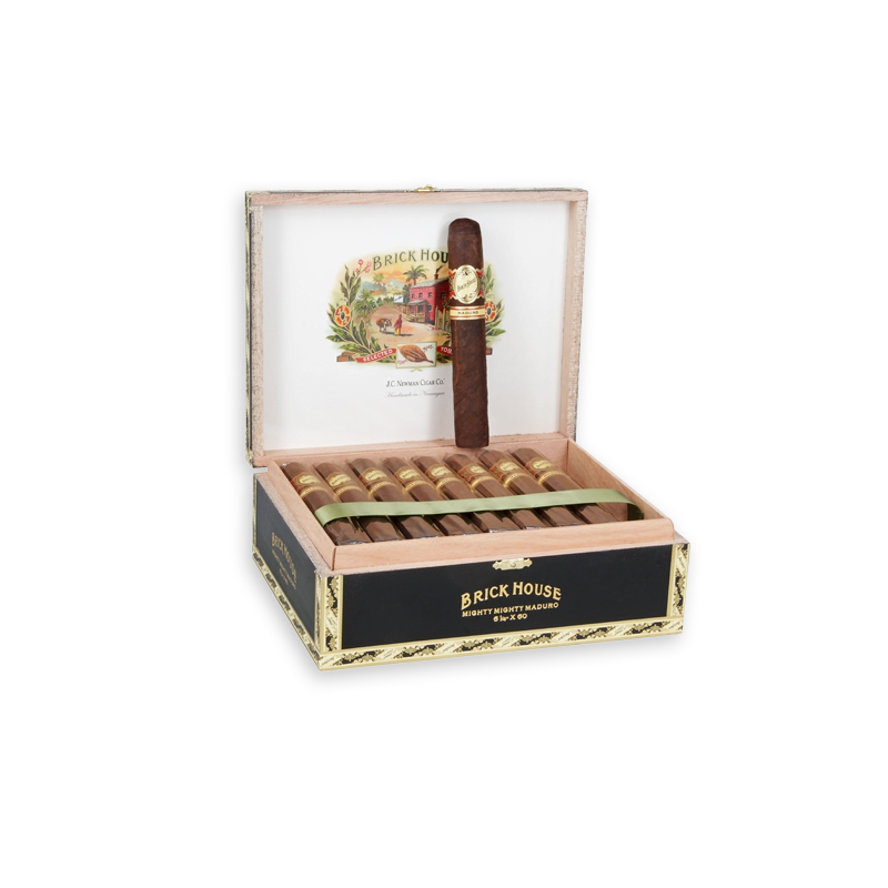 Alternative view of Brick House Maduro Mighty Mighty (25)